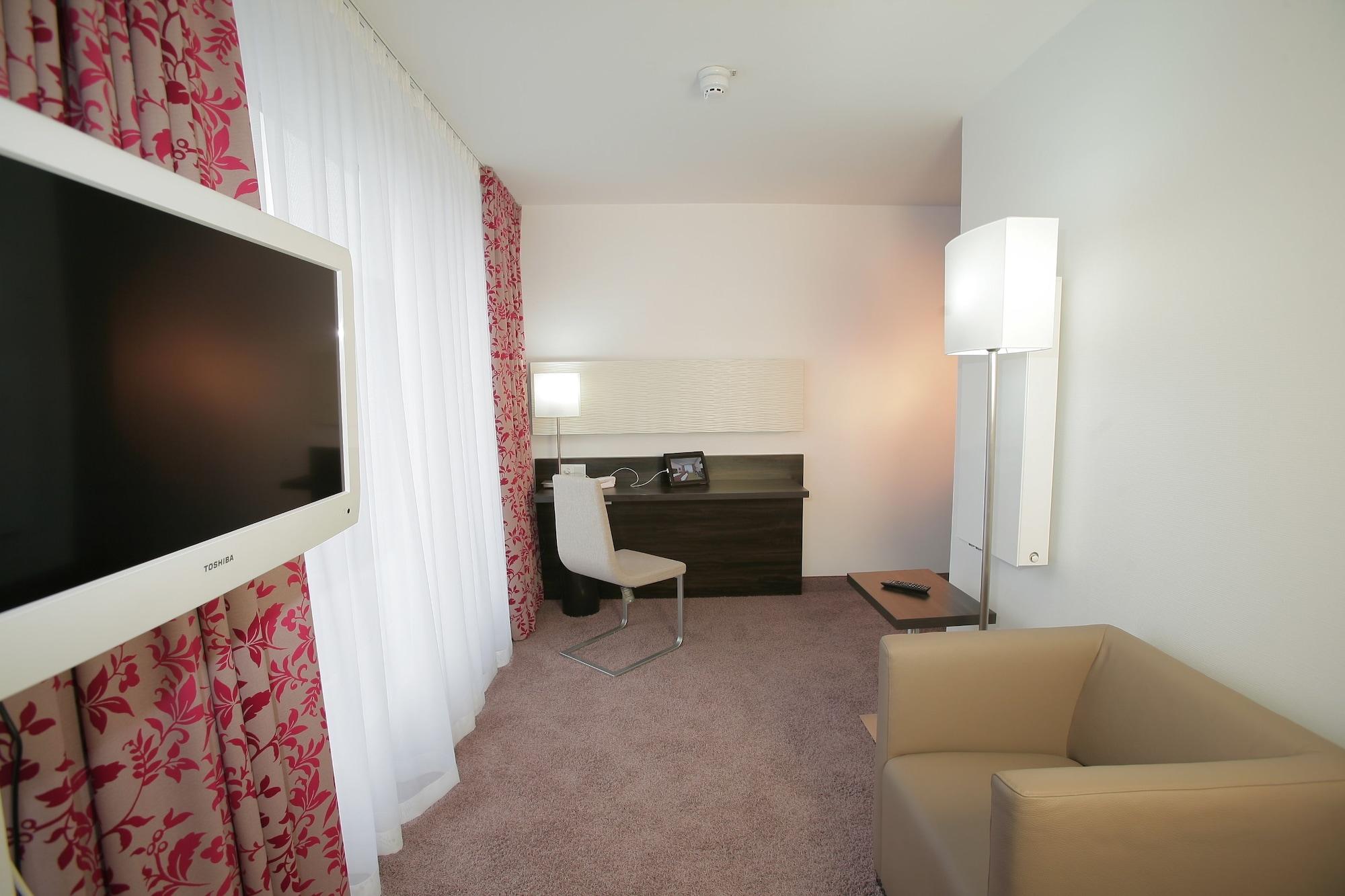 Demas 3* Munich